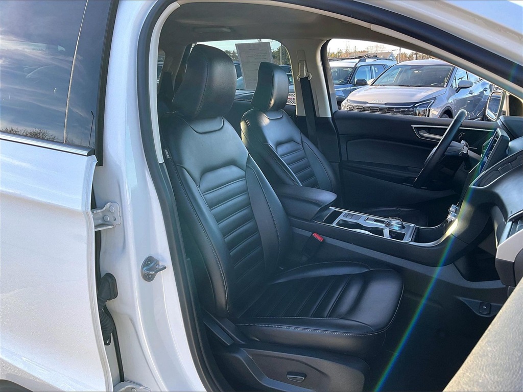 2023 Ford Edge SEL - Photo 10