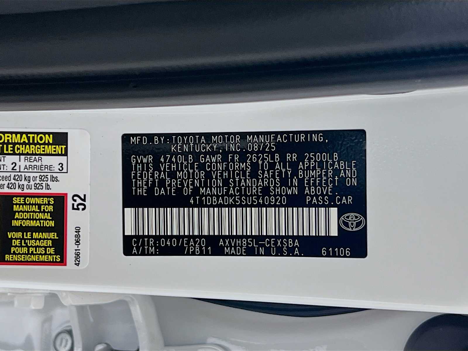 2025 Toyota Camry SE - Photo 20