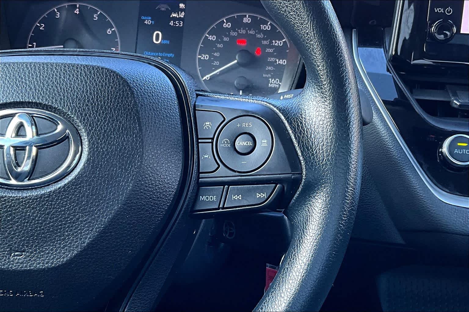 2023 Toyota Corolla LE - Photo 23