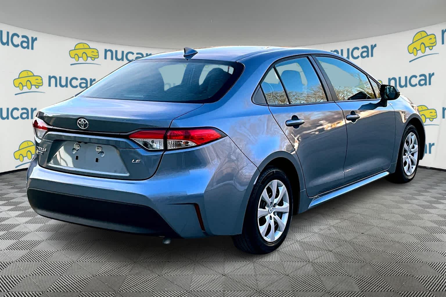 2023 Toyota Corolla LE - Photo 6