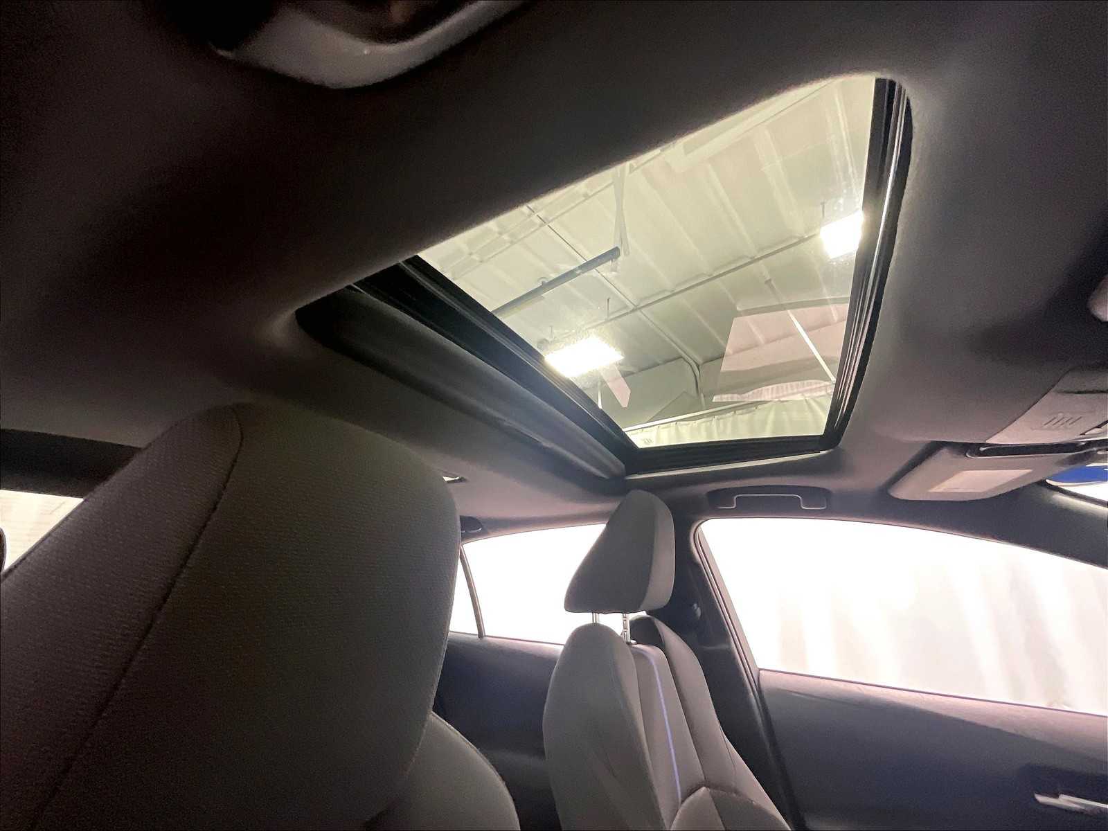2022 Toyota Corolla SE - Photo 22