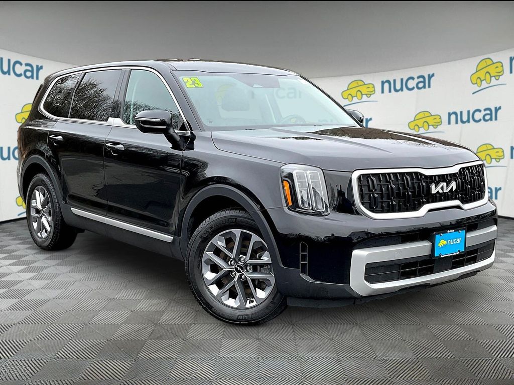 2023 Kia Telluride LX