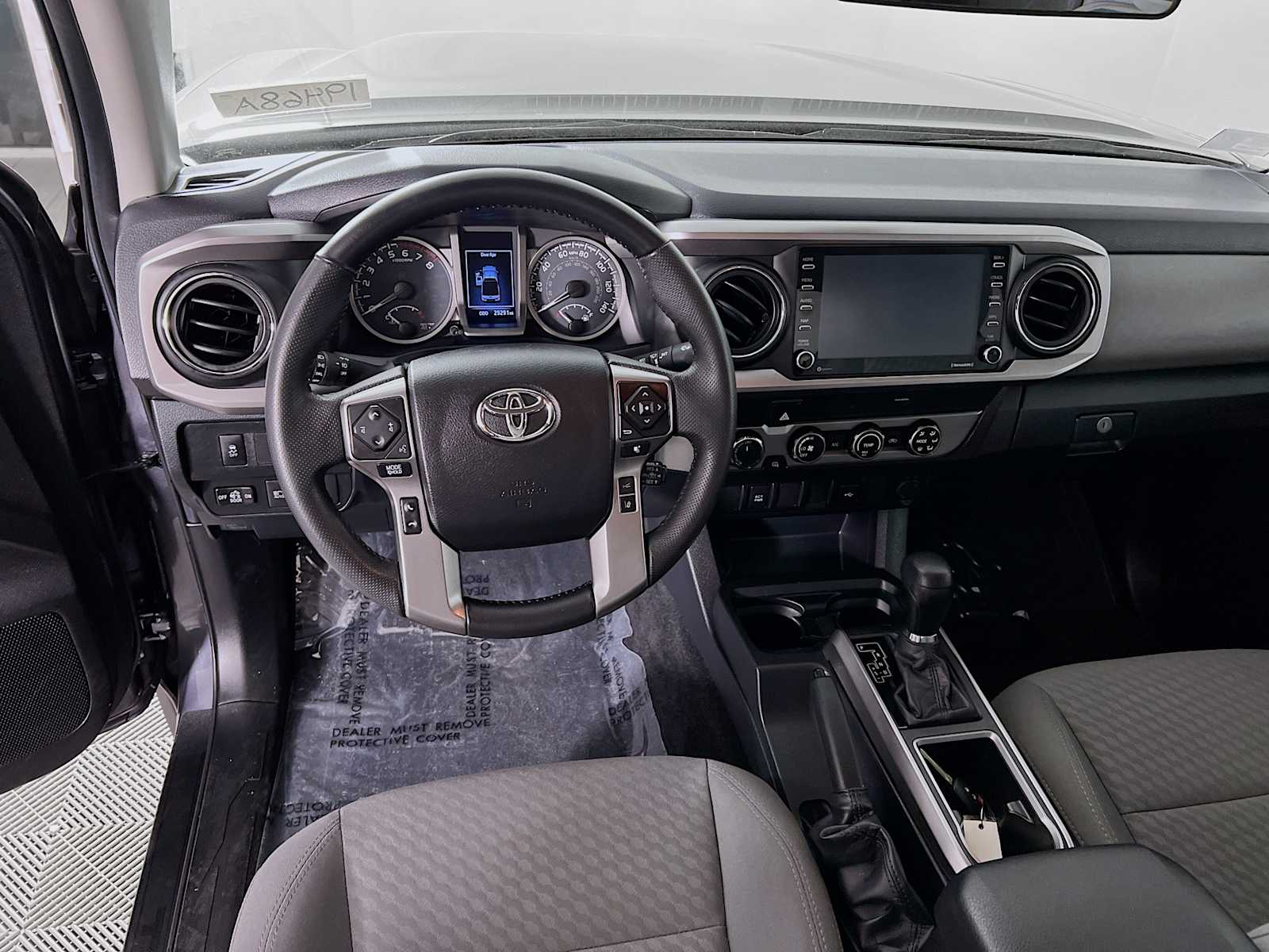 2022 Toyota Tacoma SR5 - Photo 21