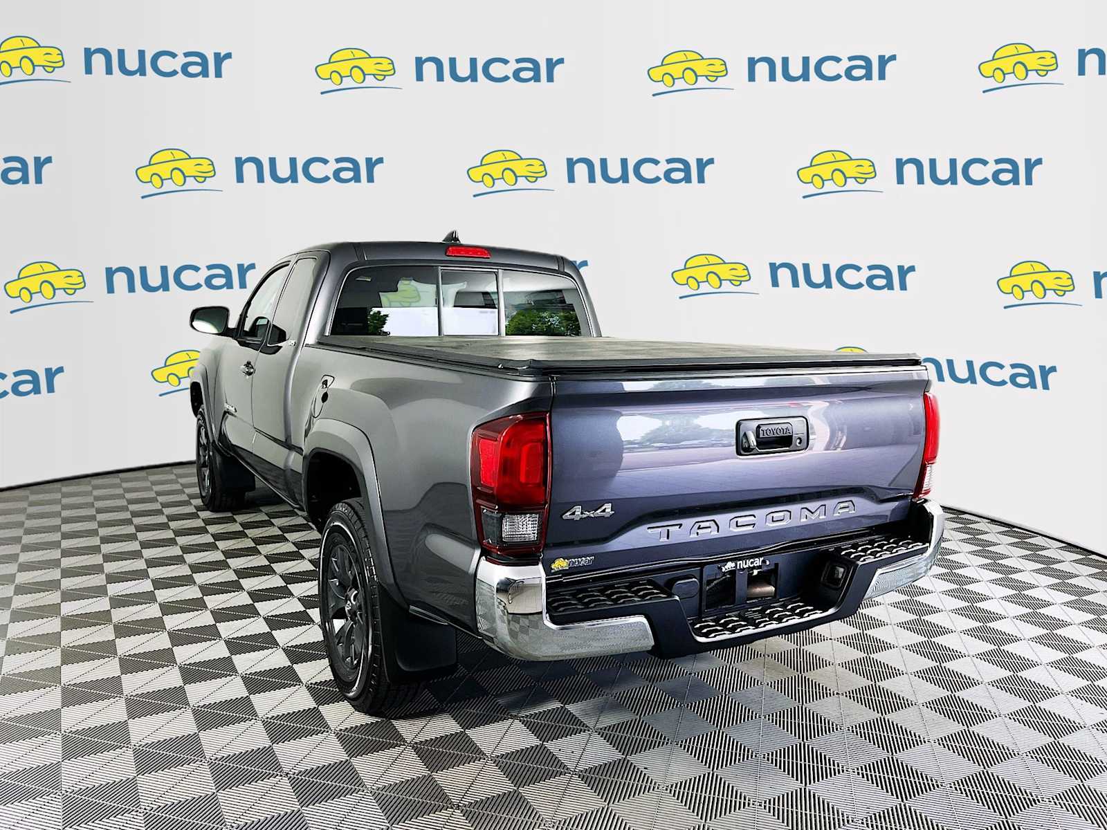 2022 Toyota Tacoma SR5 - Photo 5