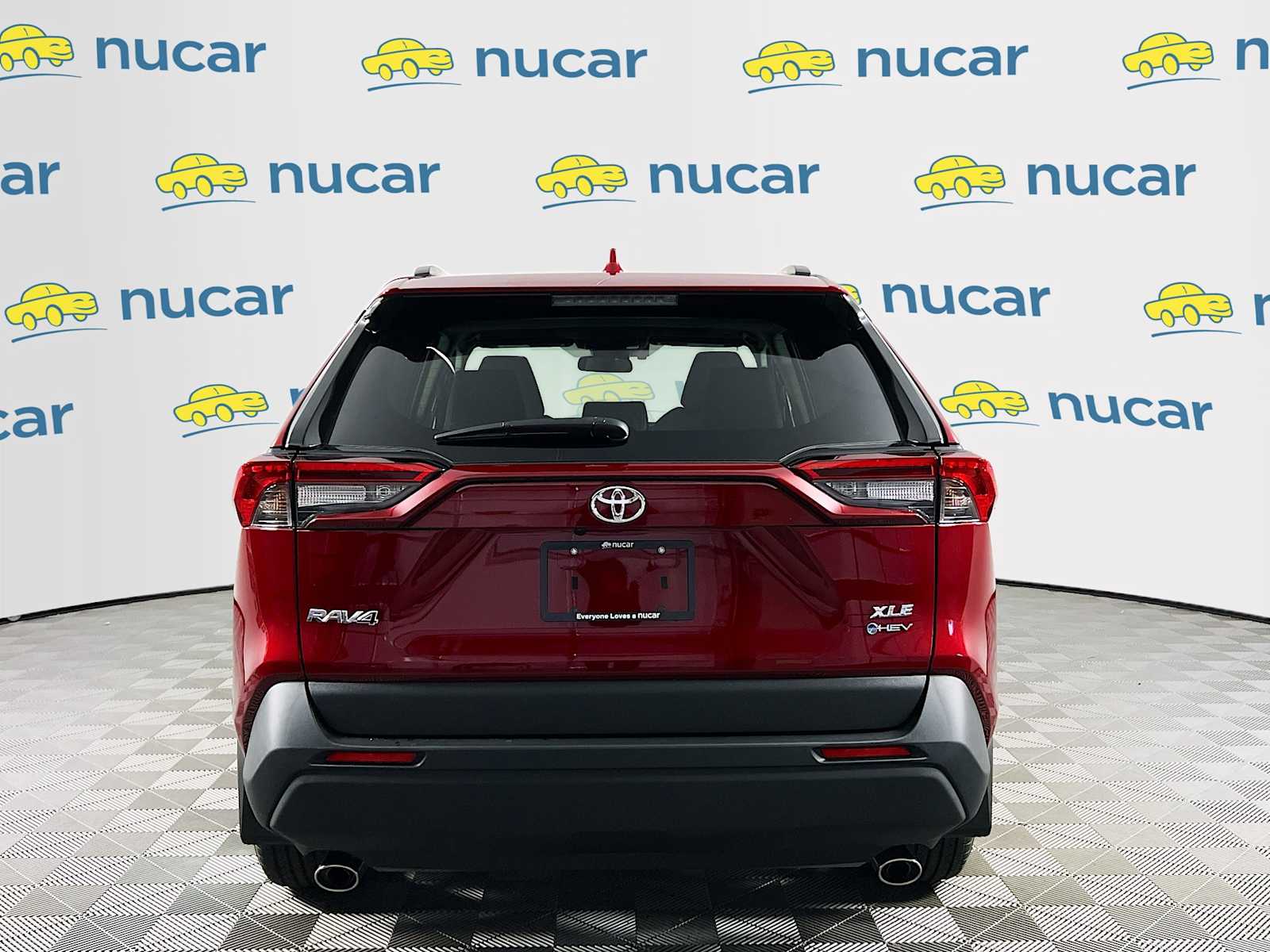 2025 Toyota RAV4 Hybrid XLE - Photo 5