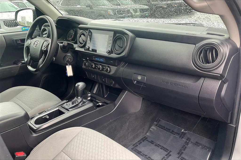 2022 Toyota Tacoma SR - Photo 13
