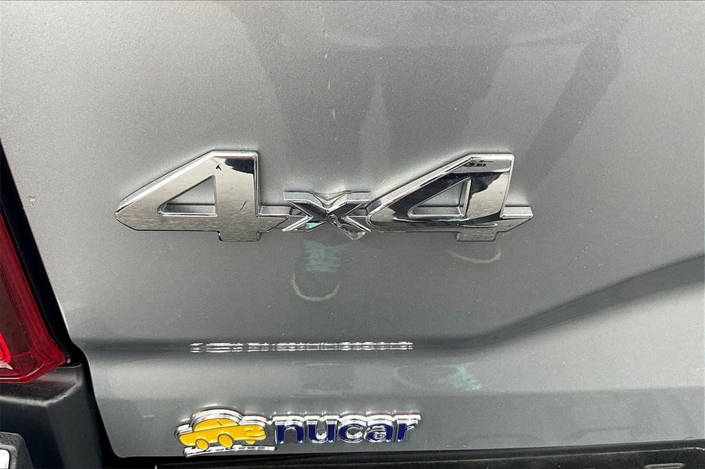 2022 Toyota Tacoma SR - Photo 27