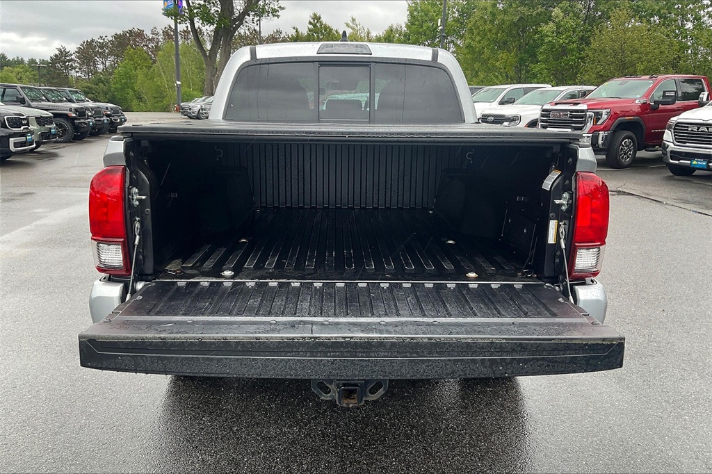 2022 Toyota Tacoma SR - Photo 34