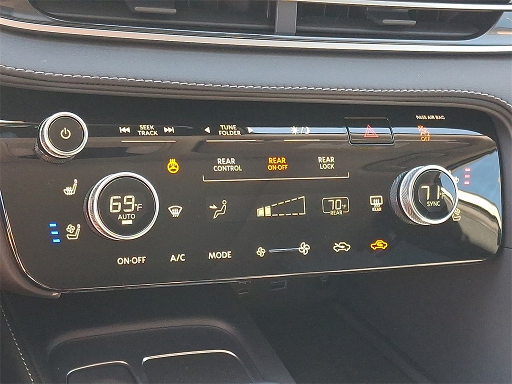 2025 INFINITI QX60 LUXE - Photo 13