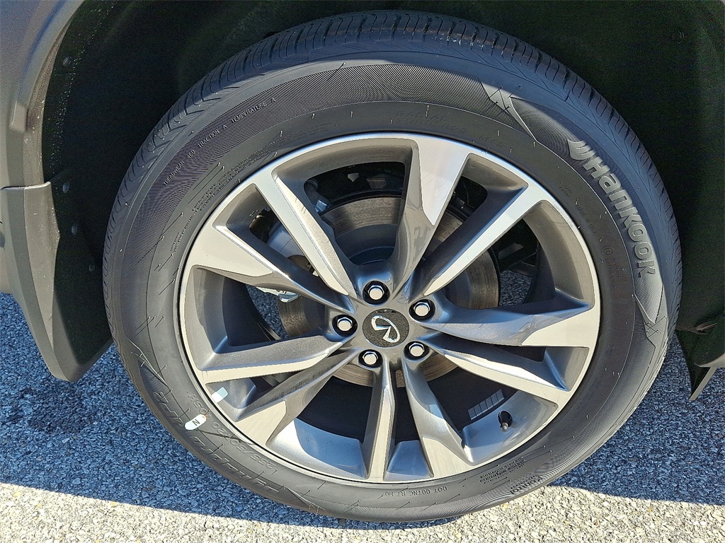 2025 INFINITI QX60 LUXE - Photo 5