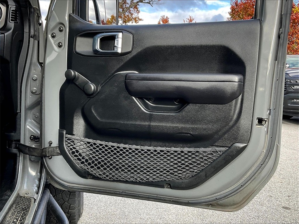 2021 Jeep Wrangler Unlimited Willys - Photo 11