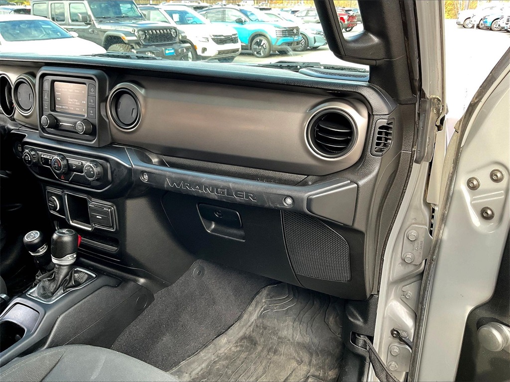 2021 Jeep Wrangler Unlimited Willys - Photo 12