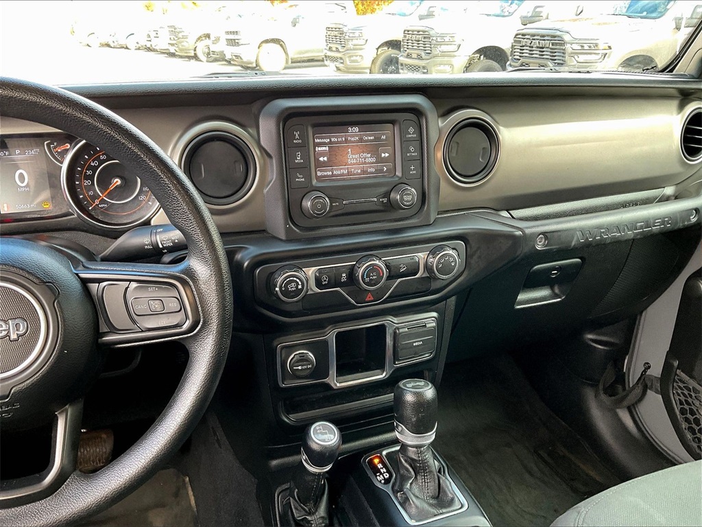 2021 Jeep Wrangler Unlimited Willys - Photo 17