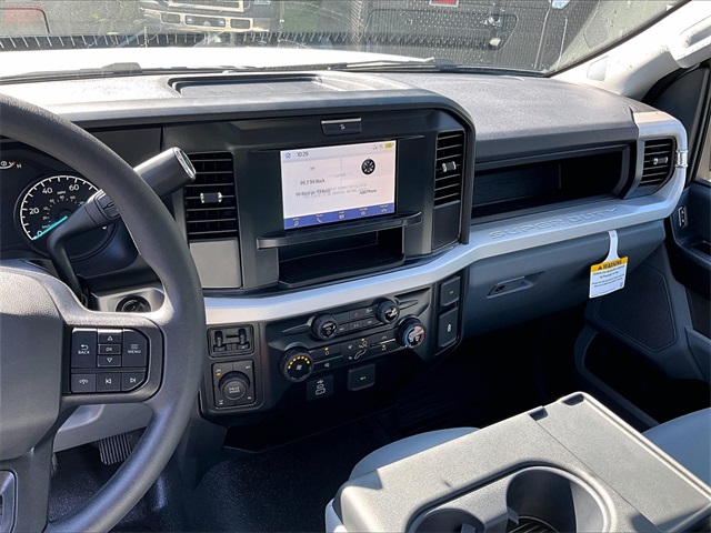 2025 Ford F-250SD XL - Photo 8