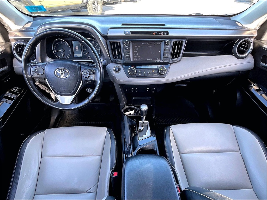 2017 Toyota RAV4 Limited - Photo 20