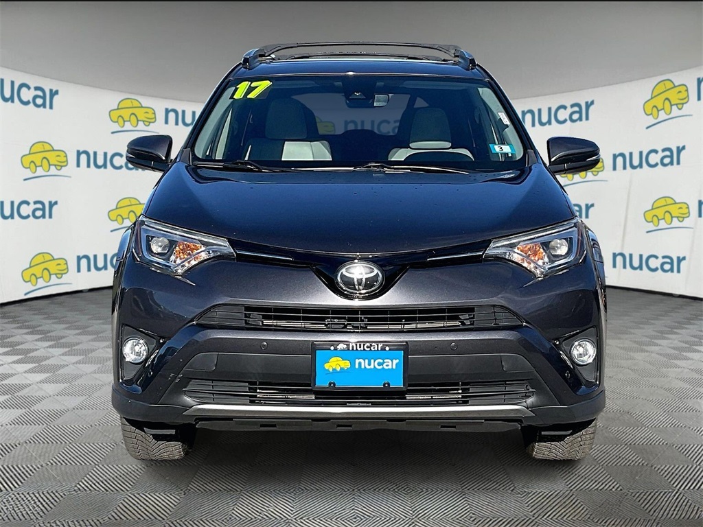 2017 Toyota RAV4 Limited - Photo 2