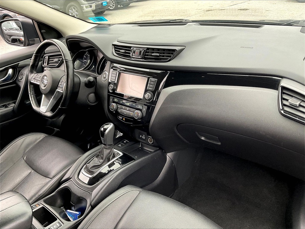 2022 Nissan Rogue Sport SL - Photo 13