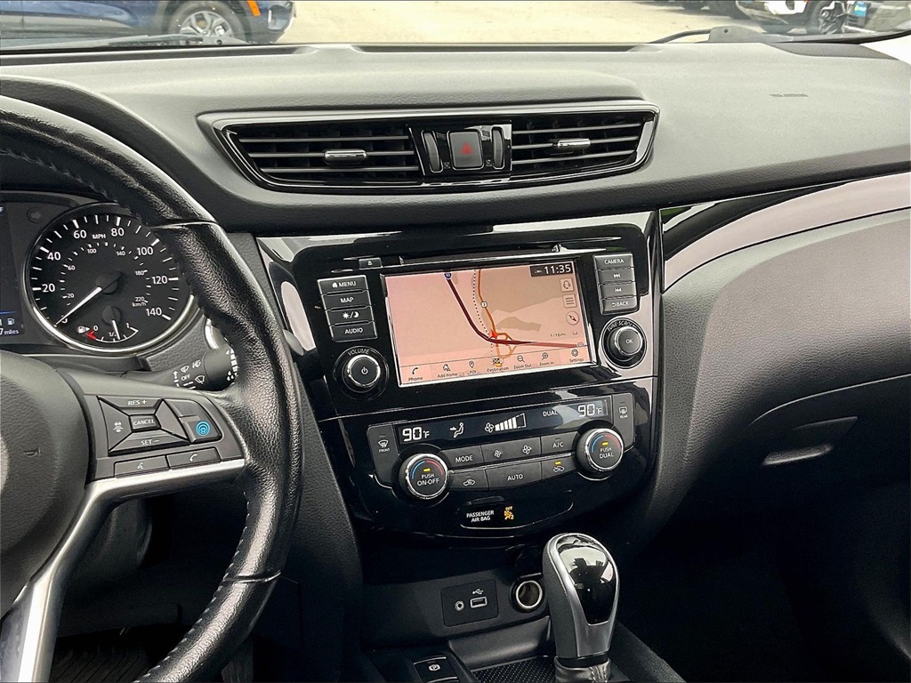 2022 Nissan Rogue Sport SL - Photo 17