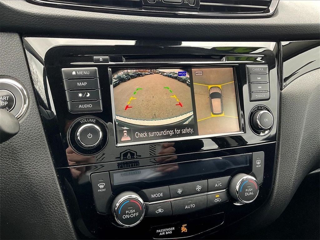 2022 Nissan Rogue Sport SL - Photo 18