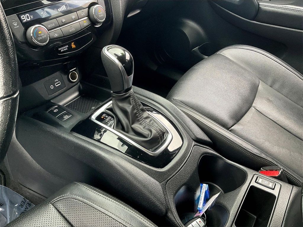 2022 Nissan Rogue Sport SL - Photo 19