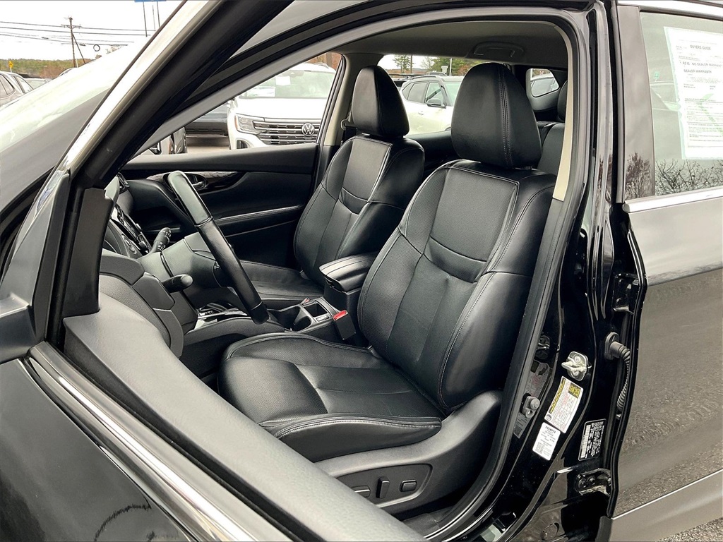 2022 Nissan Rogue Sport SL - Photo 9