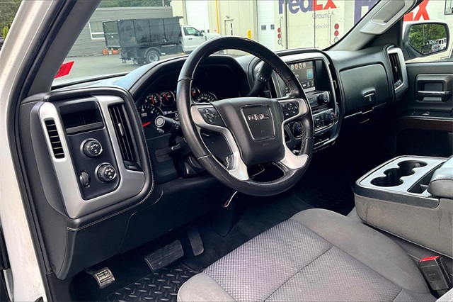 2018 GMC Sierra 1500 SLE - Photo 14