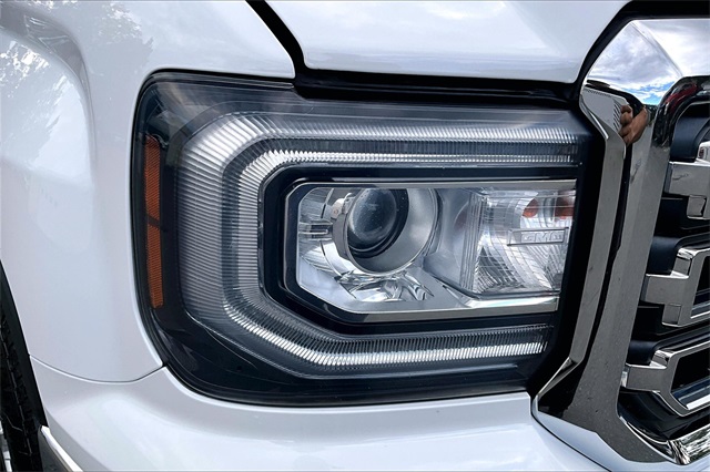 2018 GMC Sierra 1500 SLE - Photo 31