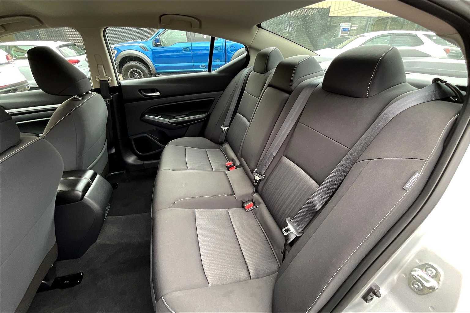 2022 Nissan Altima 2.5 SV - Photo 15