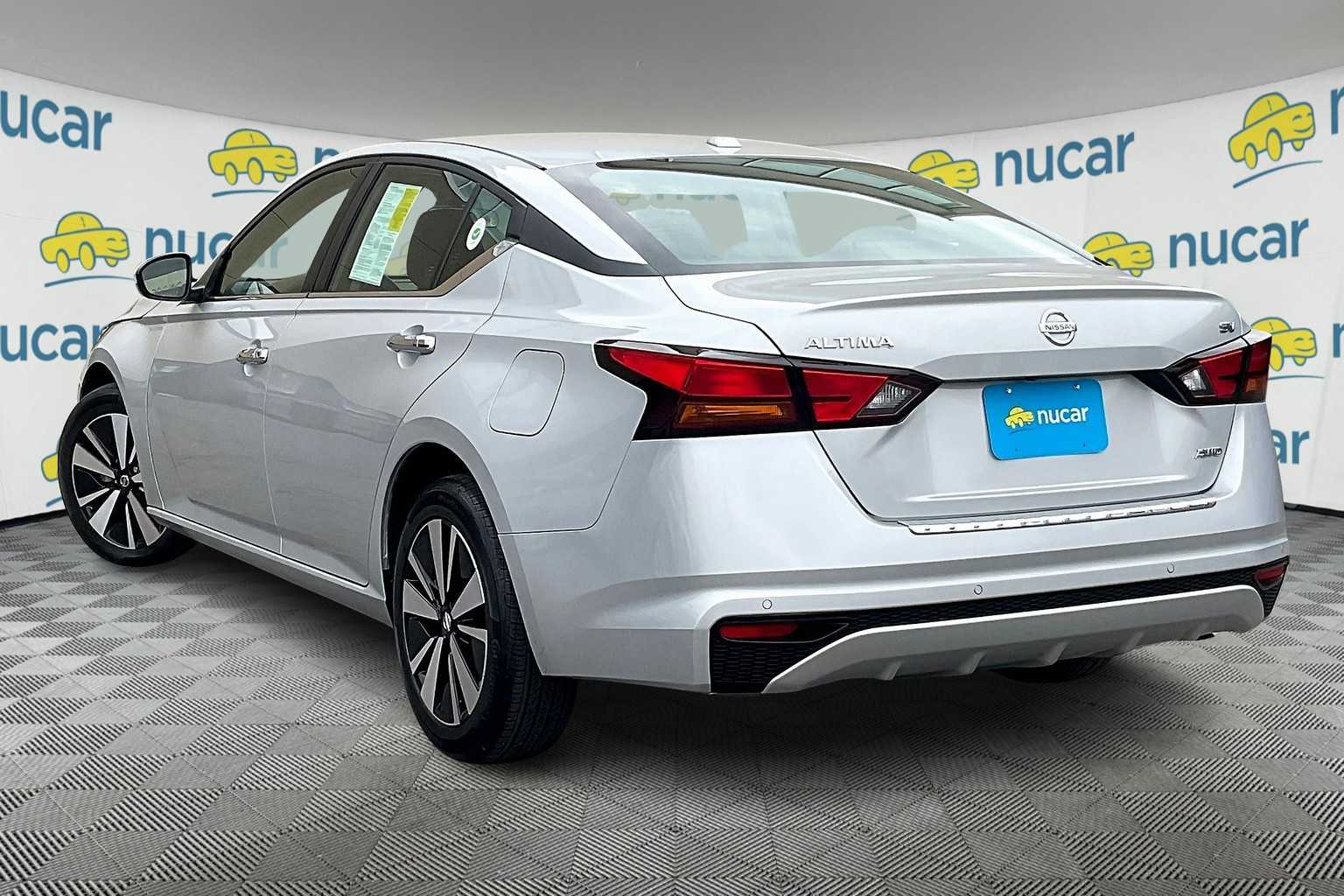 2022 Nissan Altima 2.5 SV - Photo 4