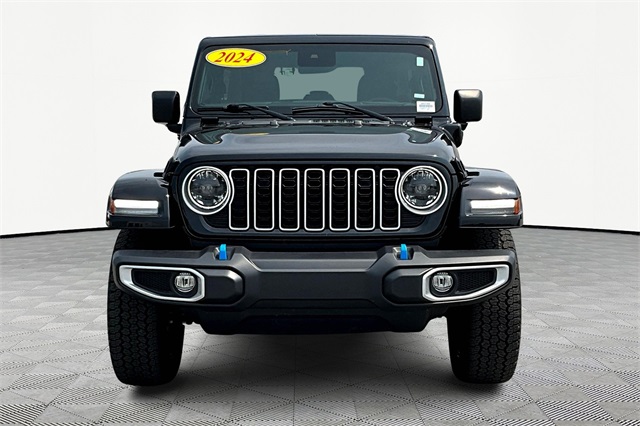 Used 2024 Jeep Wrangler 4xe Sahara 4XE with VIN 1C4RJXP6XRW153891 for sale in New Castle, DE