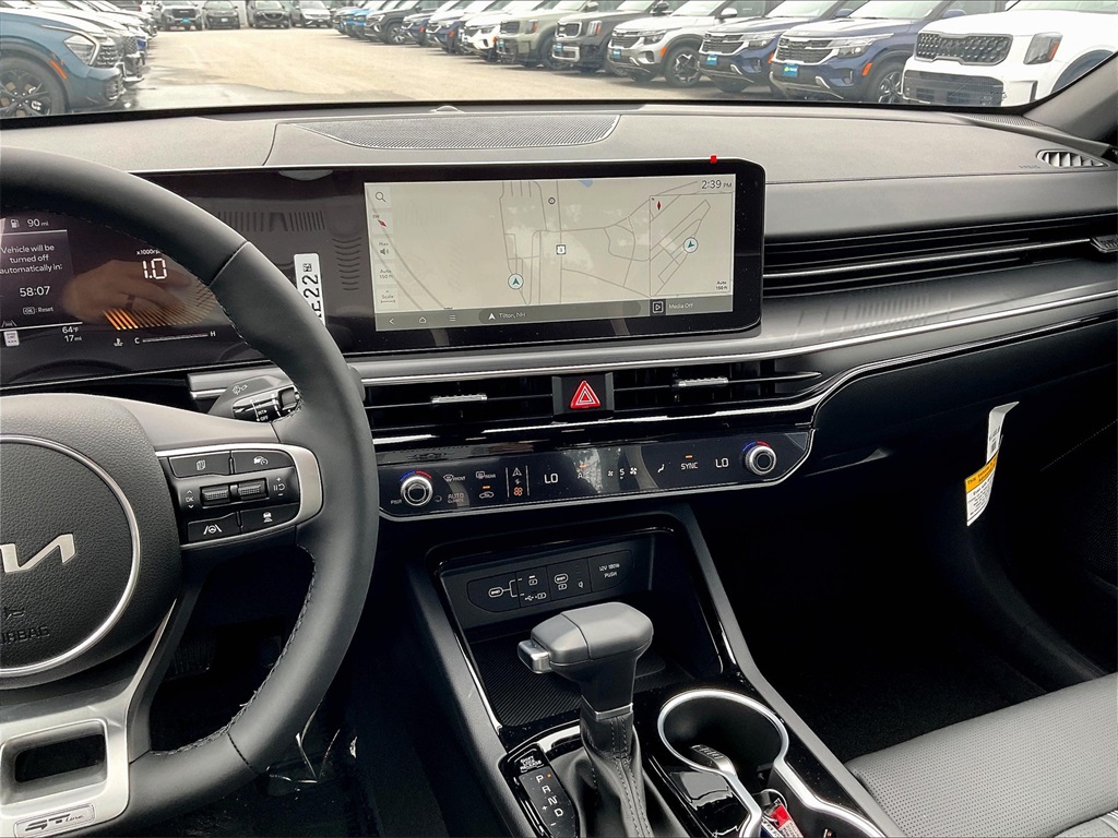 2026 Kia K5 GT-Line - Photo 13