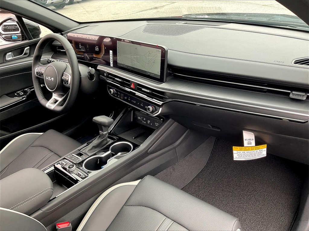 2026 Kia K5 GT-Line - Photo 10