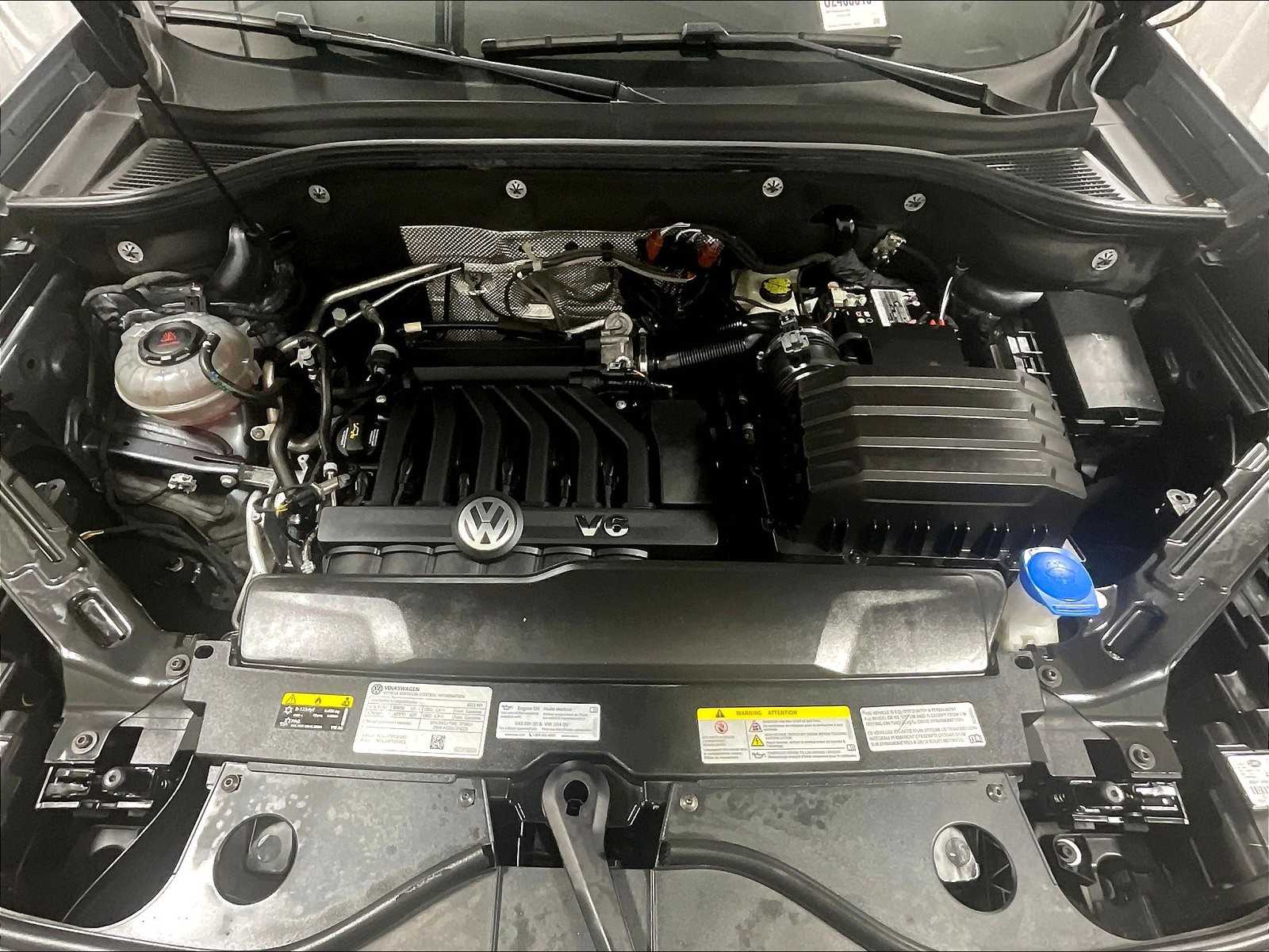 2022 Volkswagen Atlas 3.6L V6 SE w/Technology - Photo 30