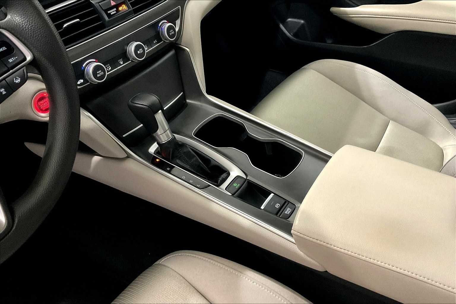 2020 Honda Accord LX - Photo 20