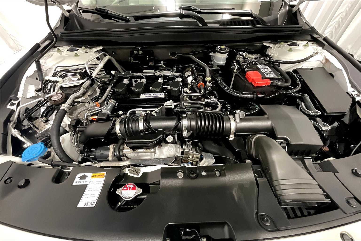 2020 Honda Accord LX - Photo 28