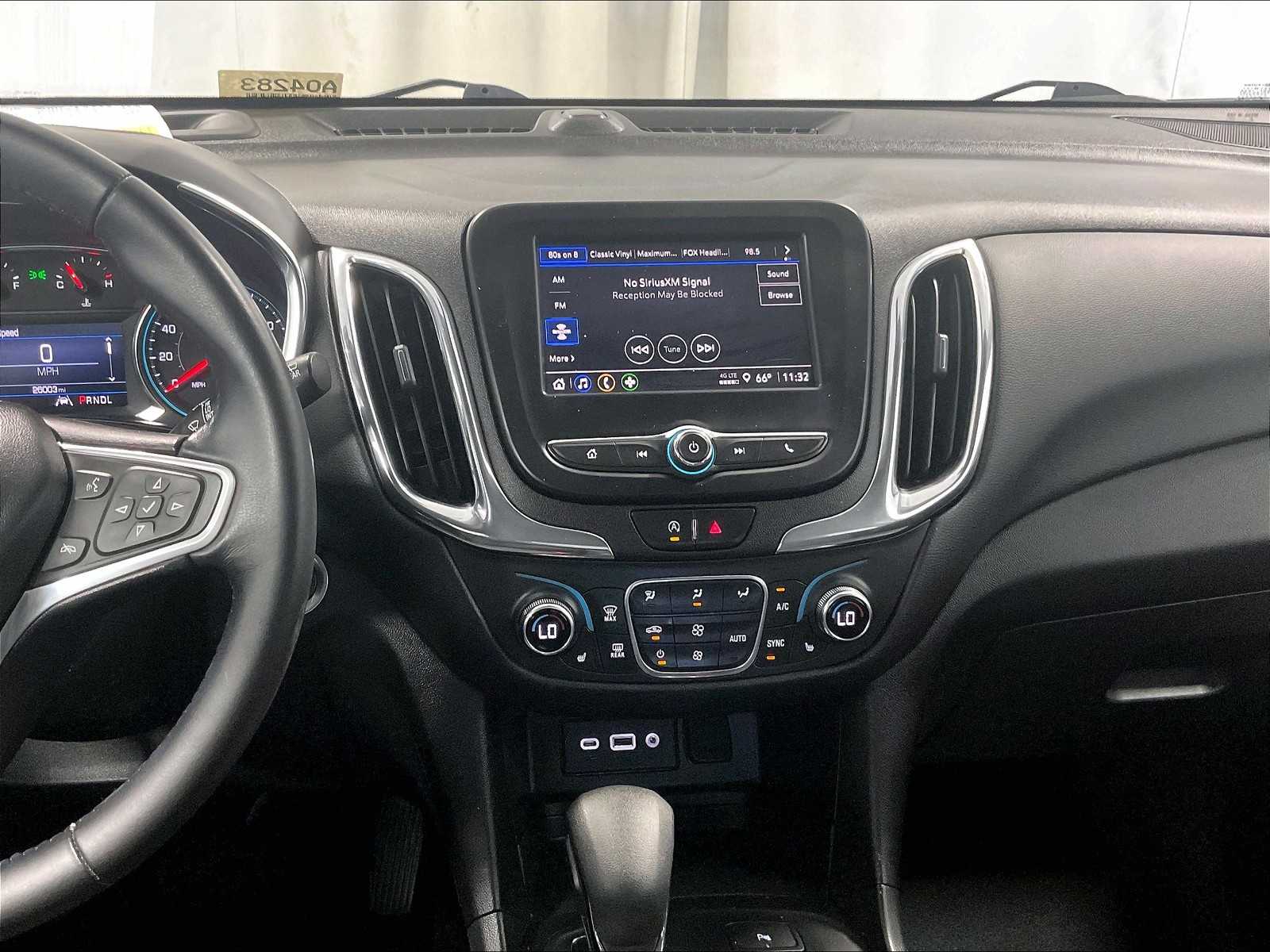 2022 Chevrolet Equinox LT - Photo 18