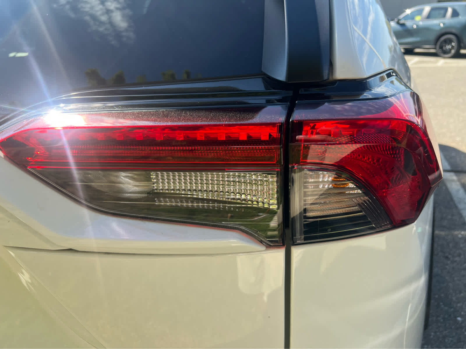 2024 Toyota RAV4 LE - Photo 10