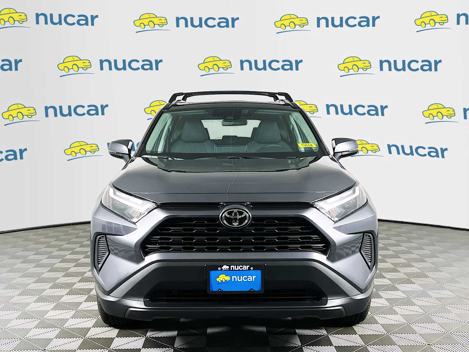 2025 Toyota RAV4 XLE - Photo 2