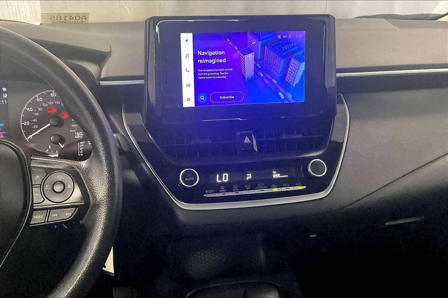 2024 Toyota Corolla LE - Photo 18