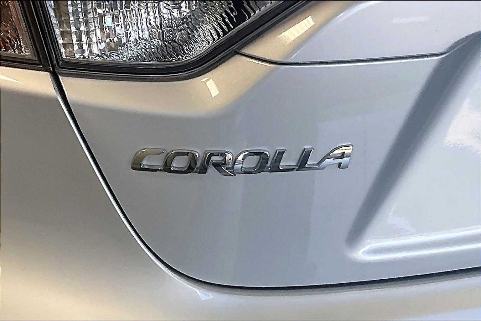 2024 Toyota Corolla LE - Photo 27