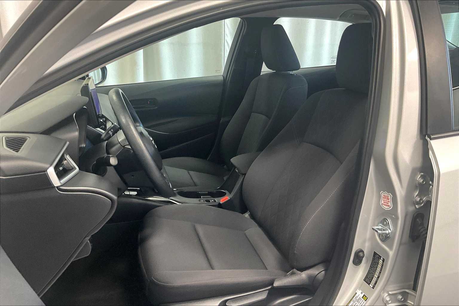 2024 Toyota Corolla LE - Photo 10
