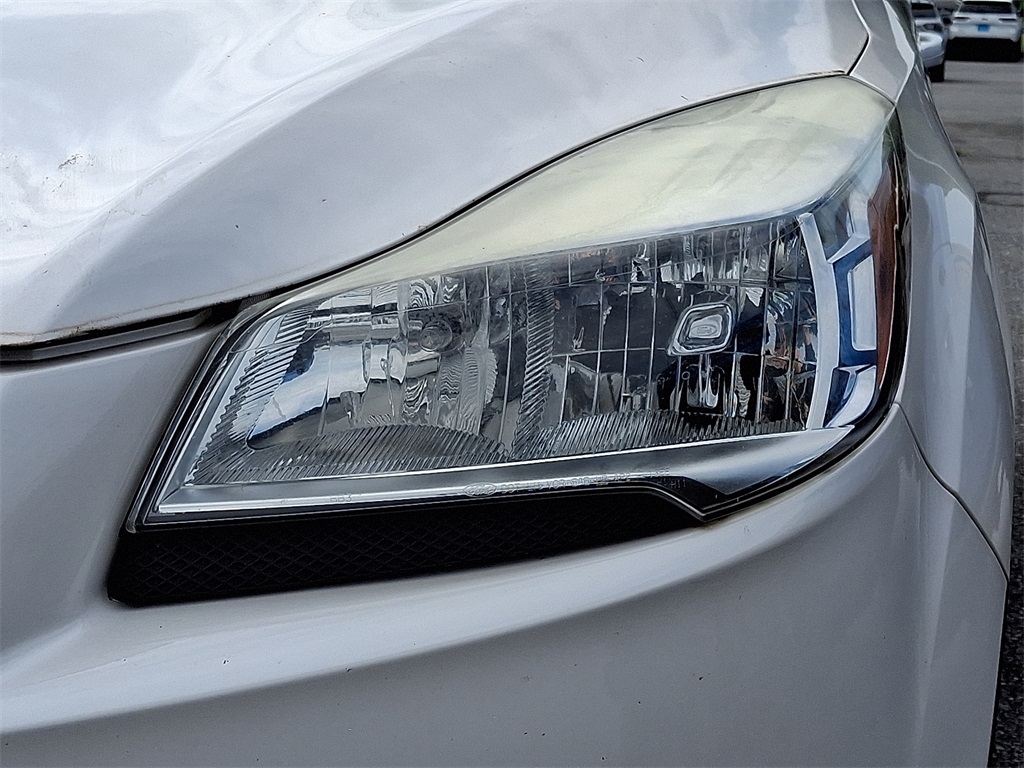 2015 Ford Escape SE - Photo 8