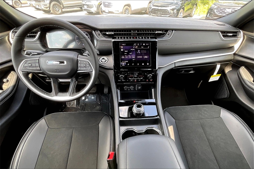2025 Jeep Grand Cherokee L Altitude X - Photo 12