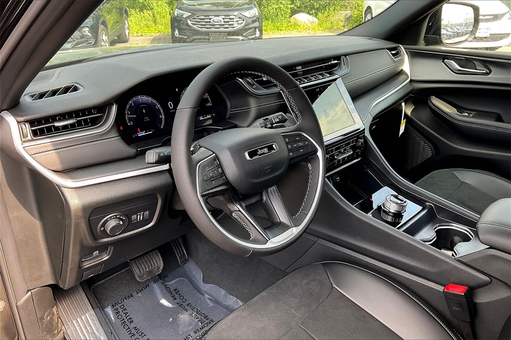 2025 Jeep Grand Cherokee L Altitude X - Photo 9
