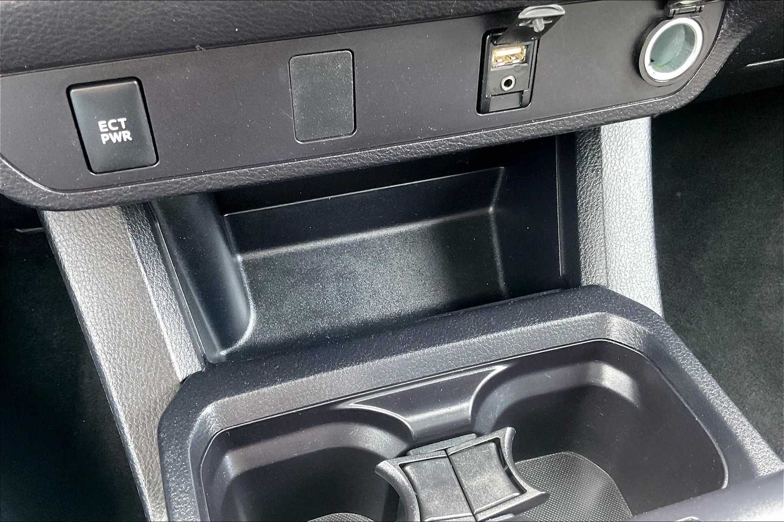 2017 Toyota Tacoma SR5 - Photo 26