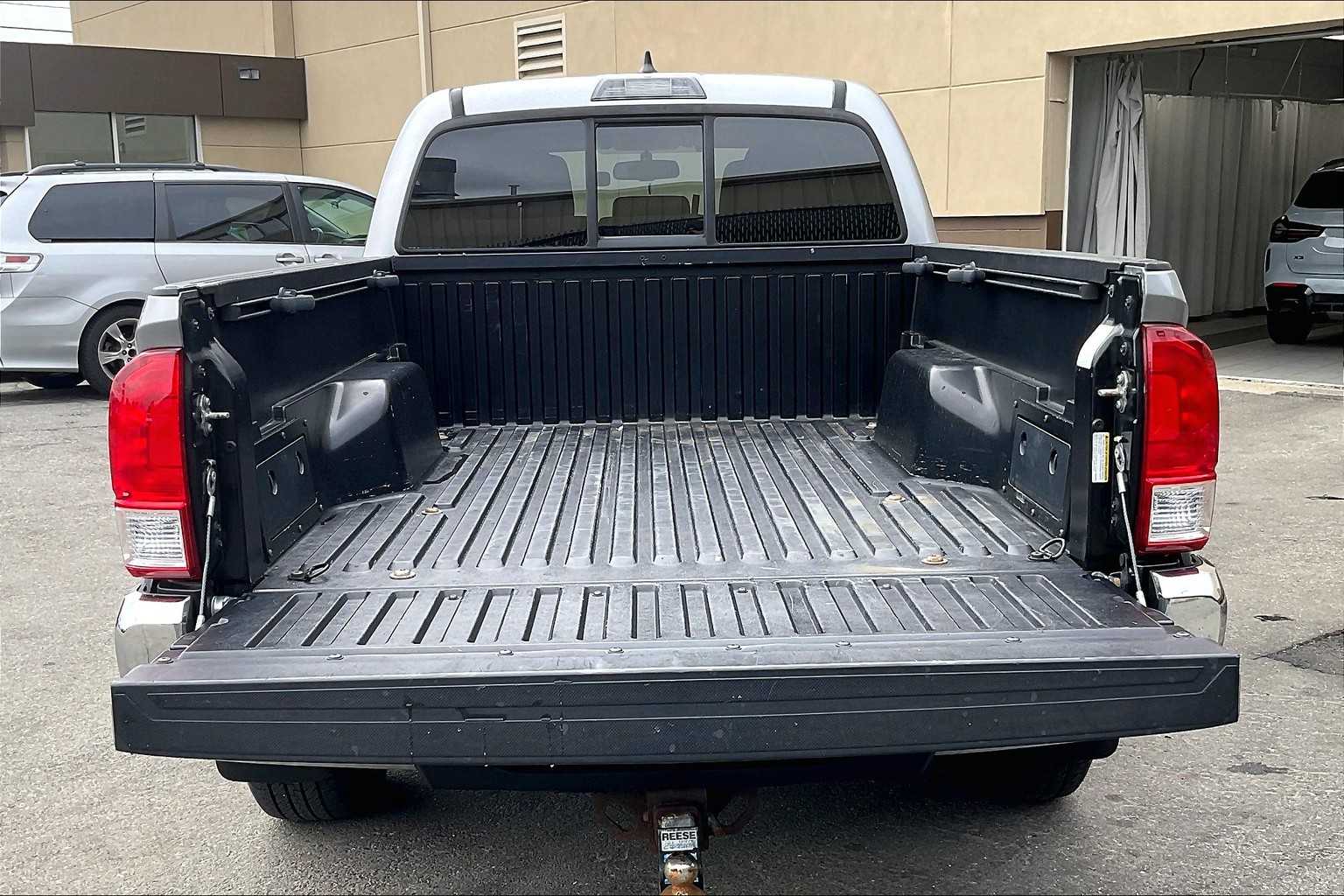 2017 Toyota Tacoma SR5 - Photo 30