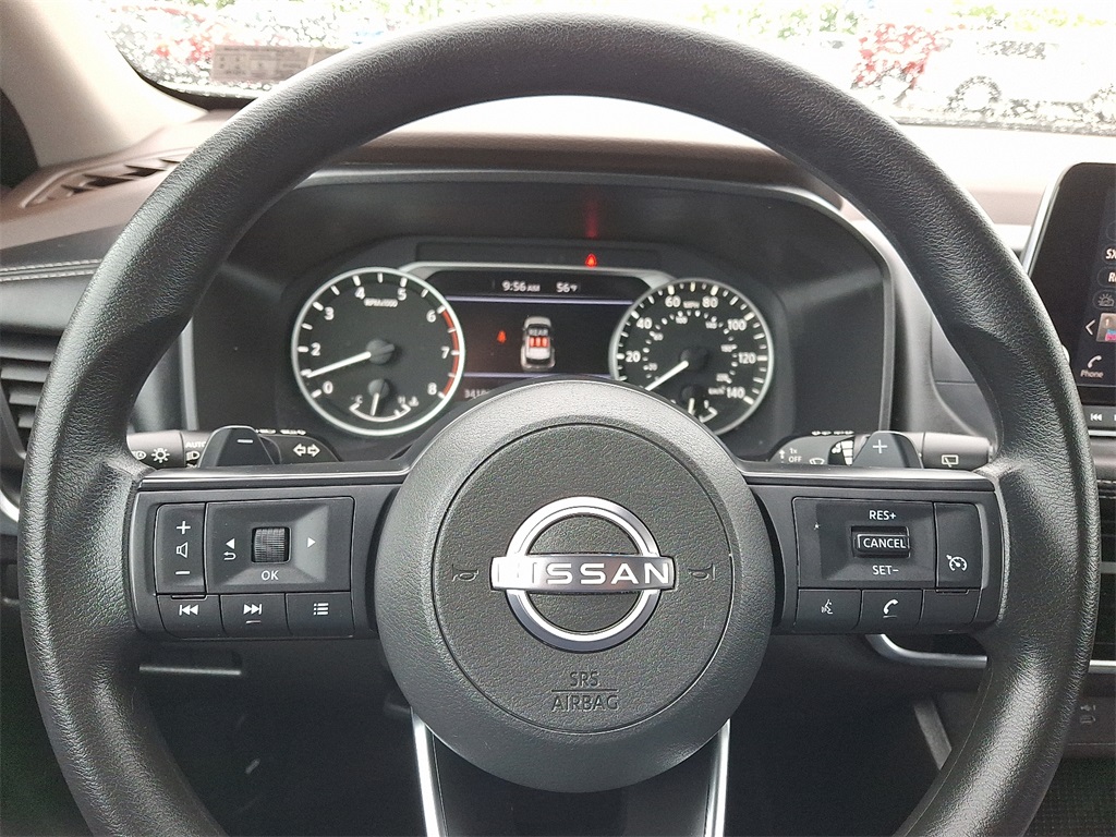 2023 Nissan Rogue S - Photo 18