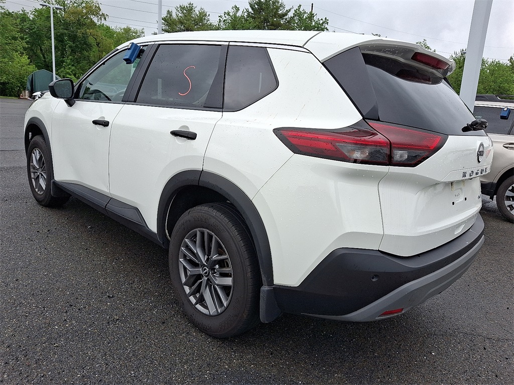 2023 Nissan Rogue S - Photo 4