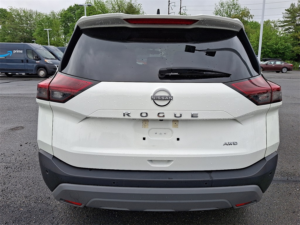 2023 Nissan Rogue S - Photo 5
