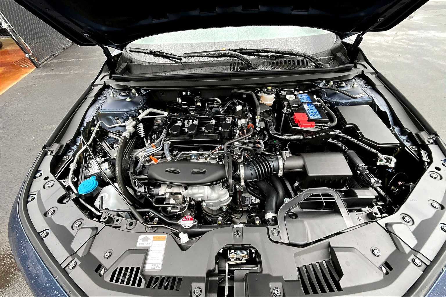 2025 Honda Accord SE - Photo 16
